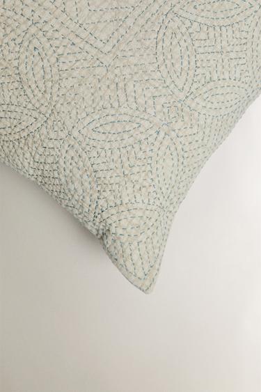 HOUSSE DE COUSSIN BRODERIES - Bleu clair de Zara - Image 1