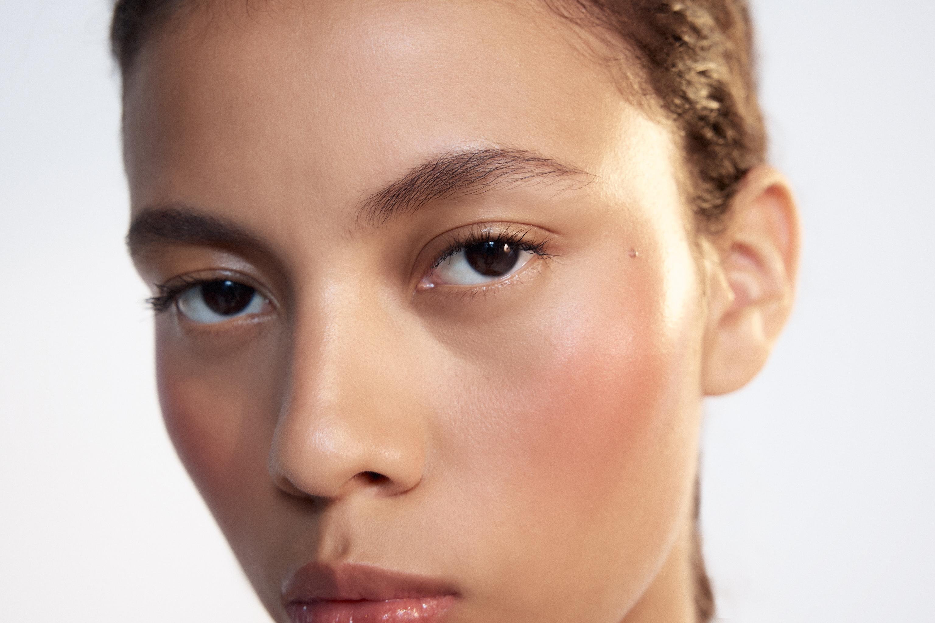 COLOR CODE BLUSH STICK VELVET ROSEWOOD — VELVET ROSEWOOD