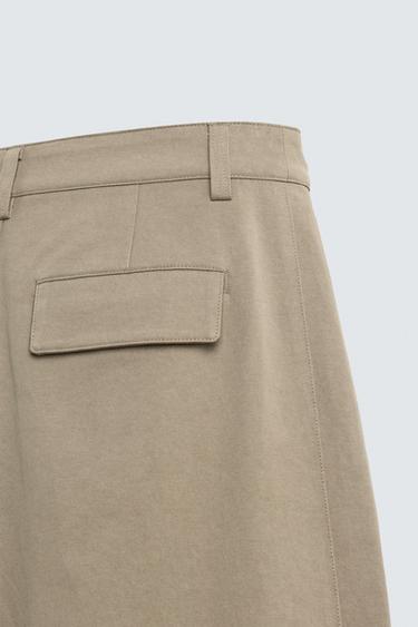 PANTALON COUPE DÉCONTRACTÉE À BAS AJUSTABLE - Marron clair de Zara - Image 10