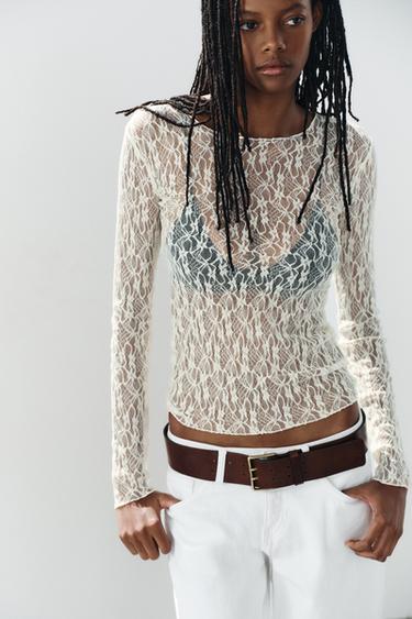 TOP MET LANGE MOUWEN VAN KANT - Ecru van Zara