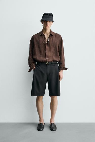 BERMUDA RELAXED FIT PLIEGUES LATERALES - Negro de Zara - Imagen 0