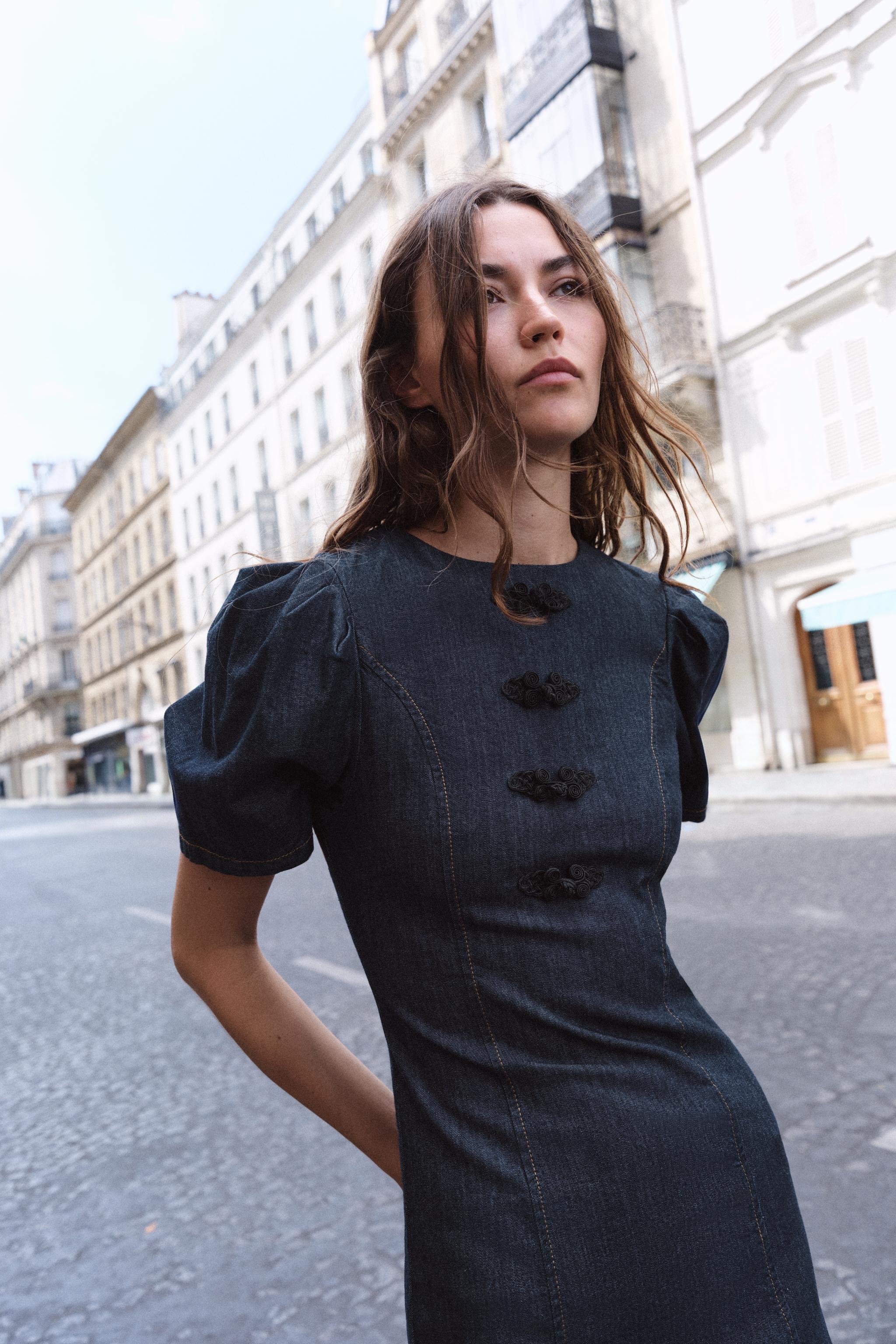 Zara Z1975 SÜSLÜ DÜĞMELİ MİNİ DENIM ELBİSE görsel 3