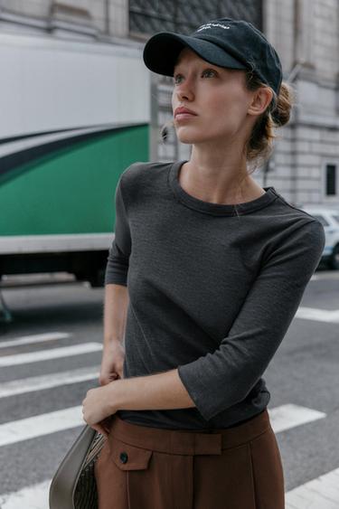 RUSTIC T-SHIRT - Charcoal de Zara - Image 1
