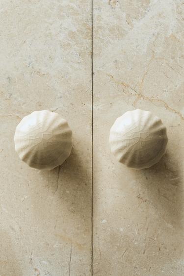 Zara CRACKLED CERAMIC KNOB (SET OF 2) - White