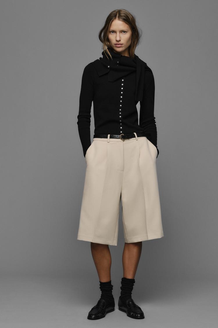 BELTED BERMUDA SHORTS — Mid-ecru