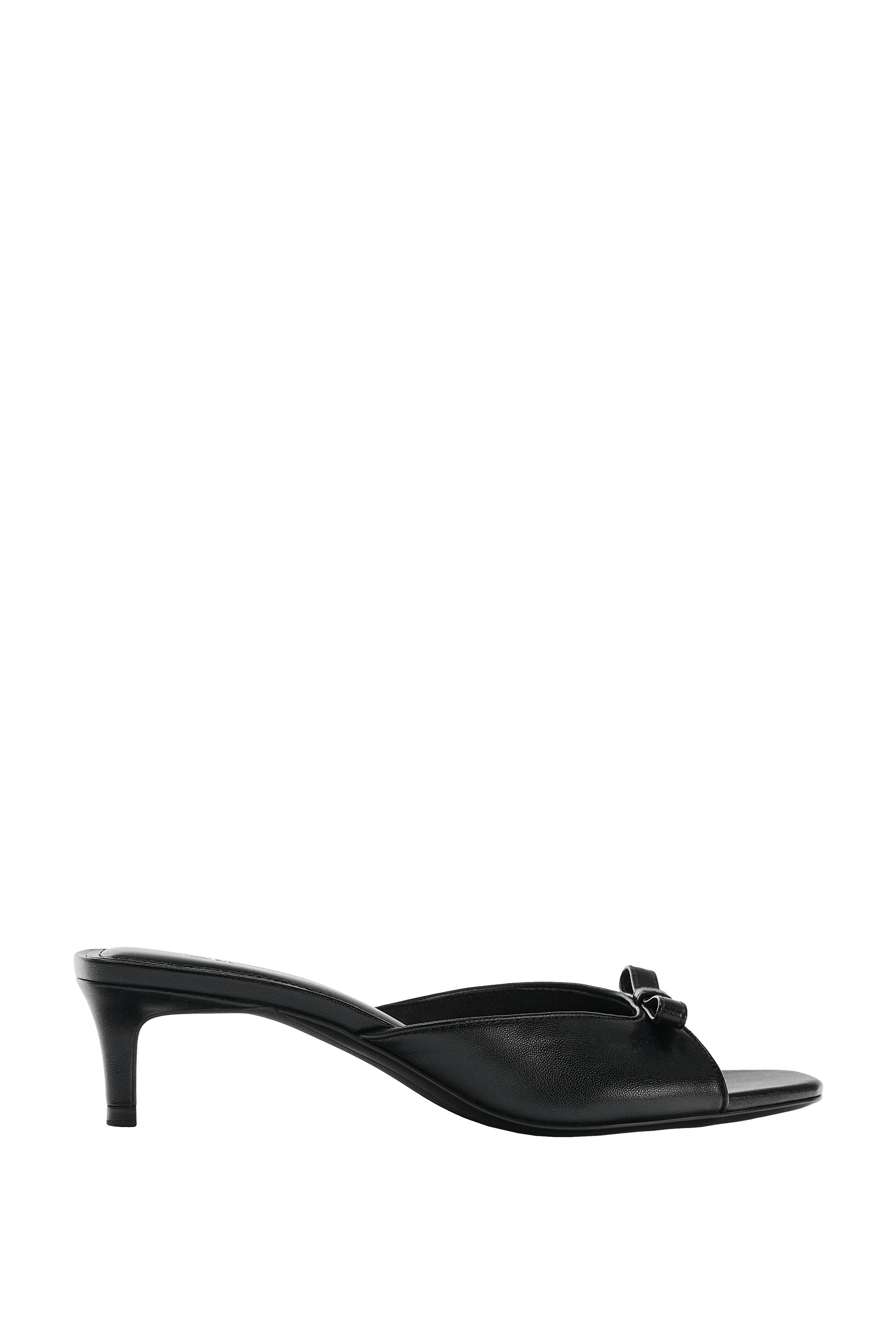 ZARAパンチングアッパーハイヒールスリングバックシューズサンダルミュール35 パンチングアッパーハイヒールスリングバックシューズ - エクリュ
