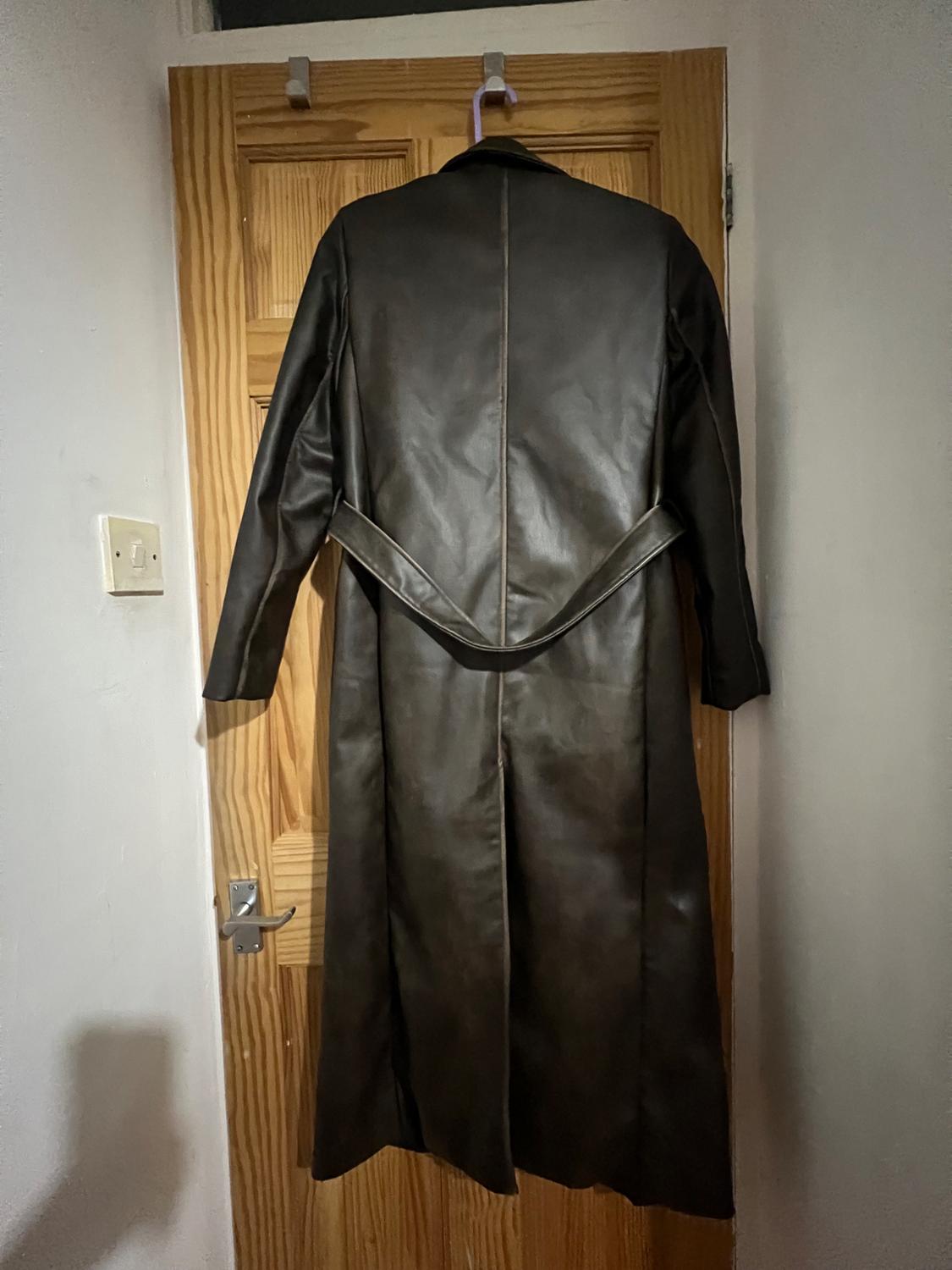 DISTRESSED FAUX LEATHER COAT - Image 2