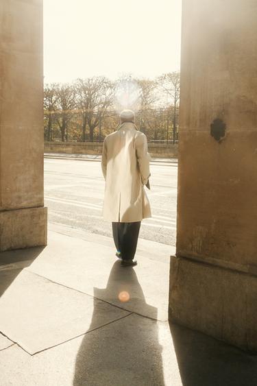 Zara Product image - 452 - Image 0