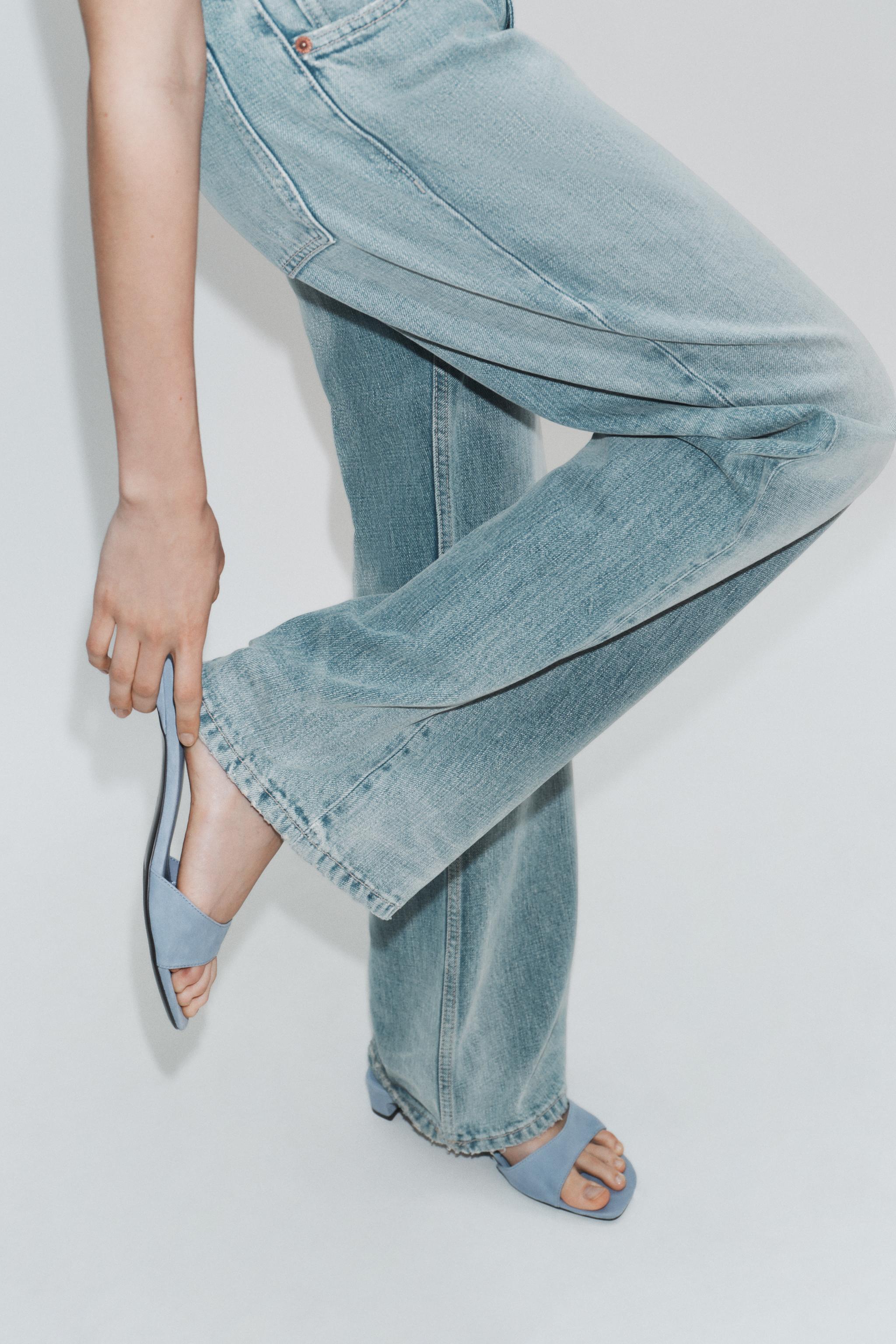 SUEDE HEELED SANDALS — Blue