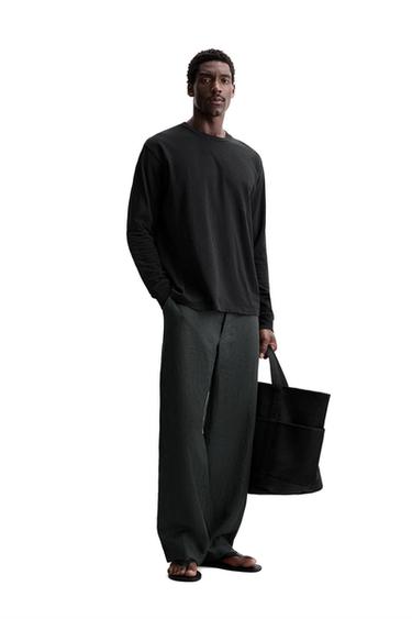 LONG SLEEVE T-SHIRT - Black by Zara