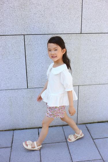 CROCHET FLOWER SANDALS - Ecru White by Zara