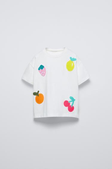 CAMISETA BORDADOS FRUTAS - Blanco roto de Zara