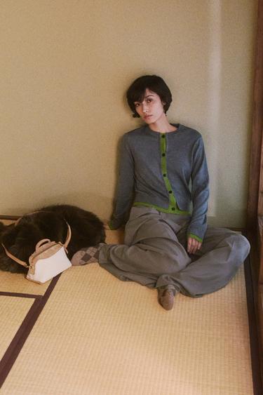 コントラストニットカーディガンライトグレーZaraのコントラストニットカーディガン - ライトグレー 