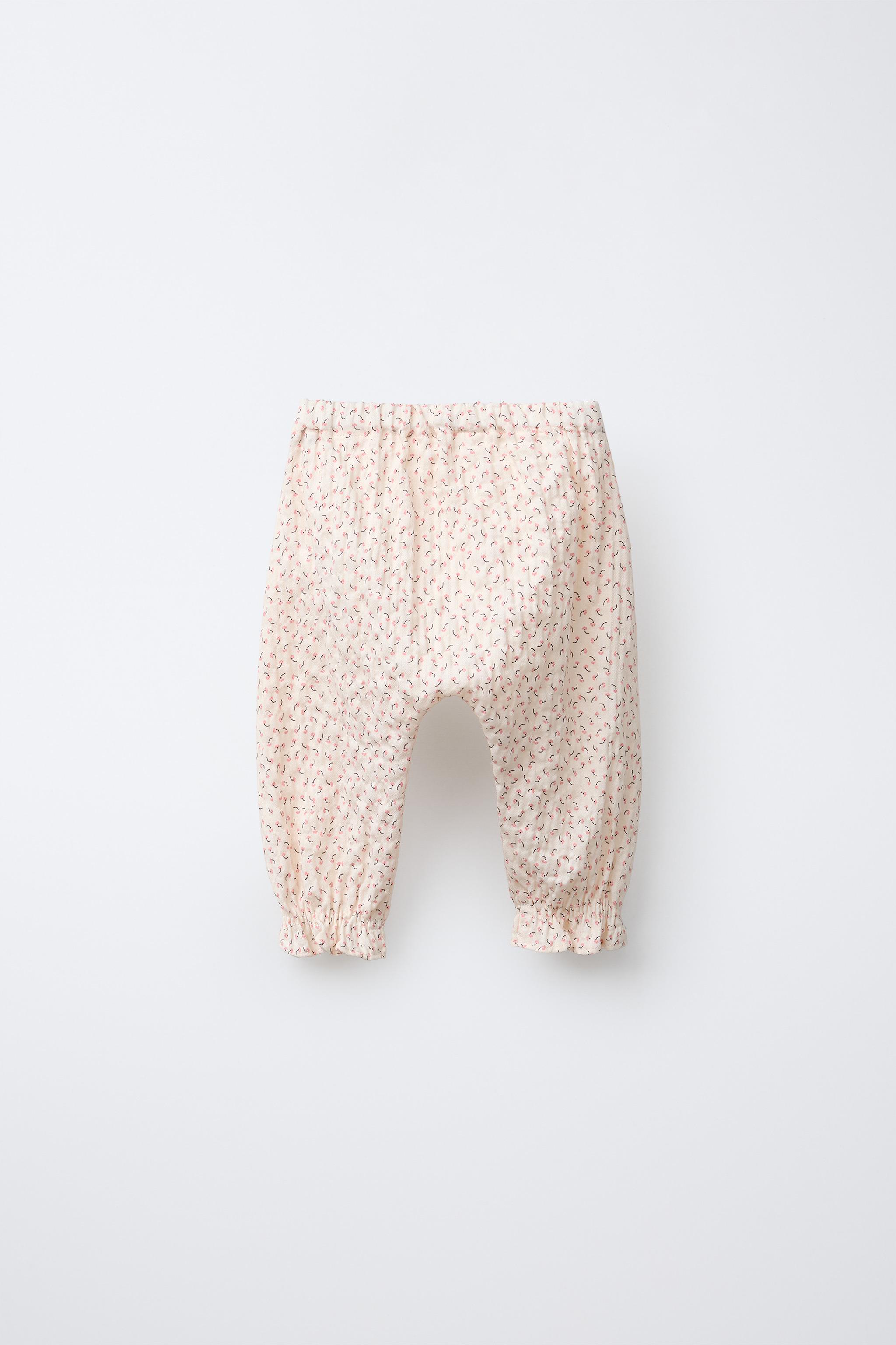 FLORAL TEXTURED JOGGING PANTS