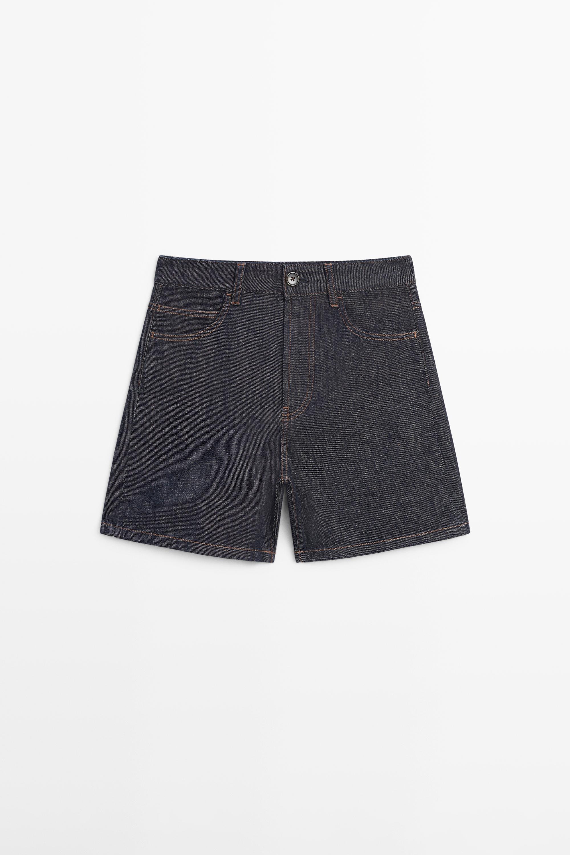 Total look mid-rise denim Bermuda shorts