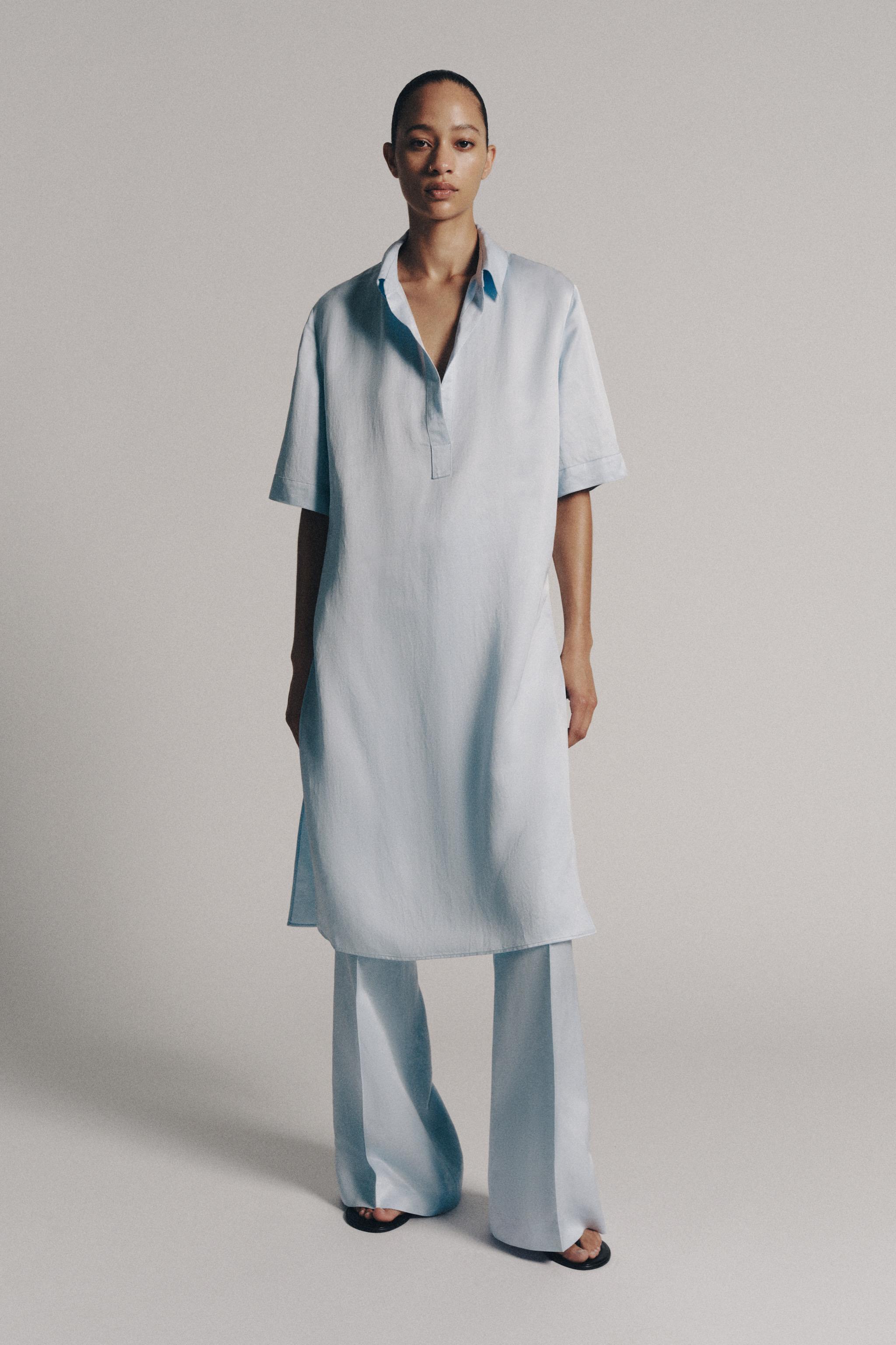ZW COLLECTION リネン混チュニックシャツ - ライトブルー | ZARA Japan