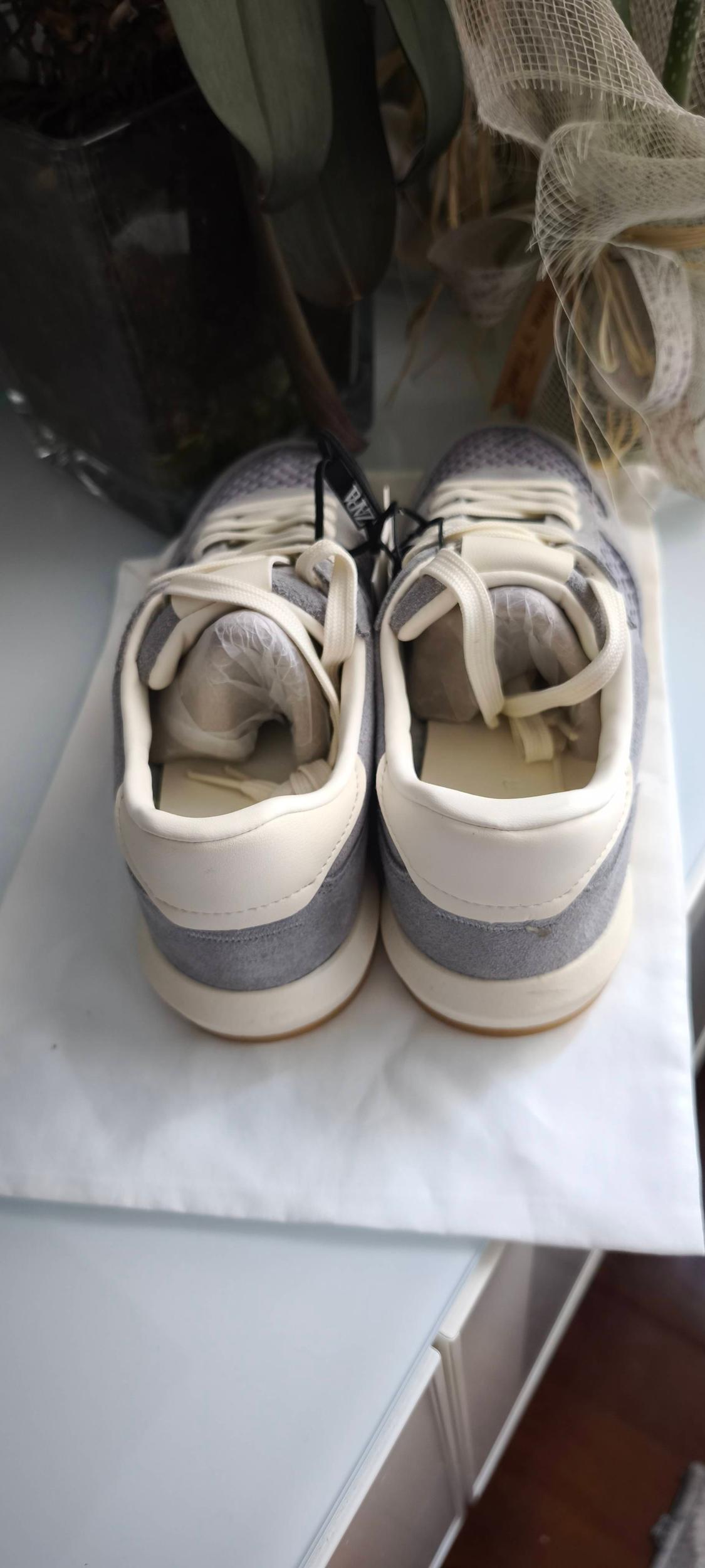 SOFT RUNNING TRAINERS - Image 3