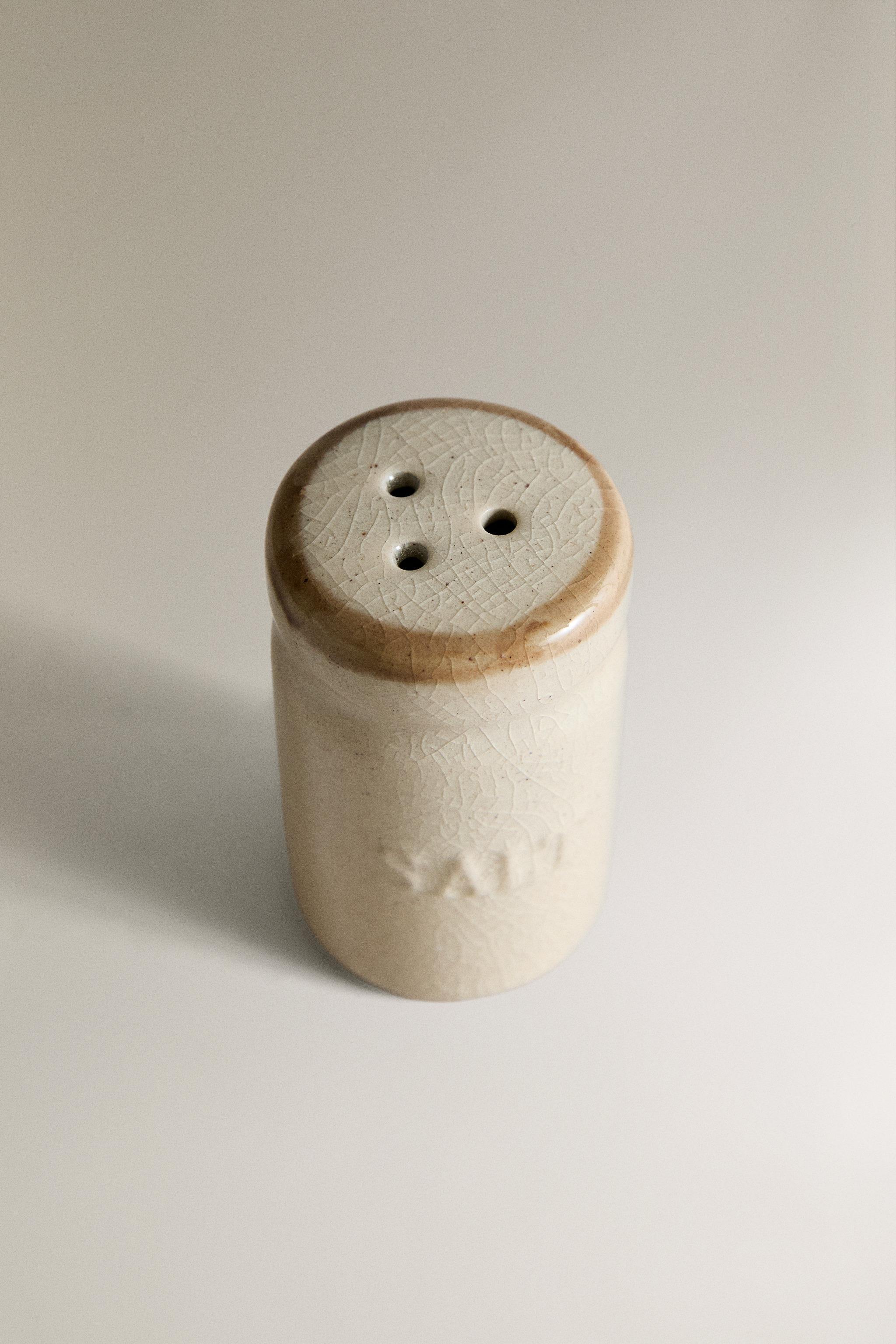 ENSEMBLE SALIÈRE ET POIVRIÈRE GRÈS