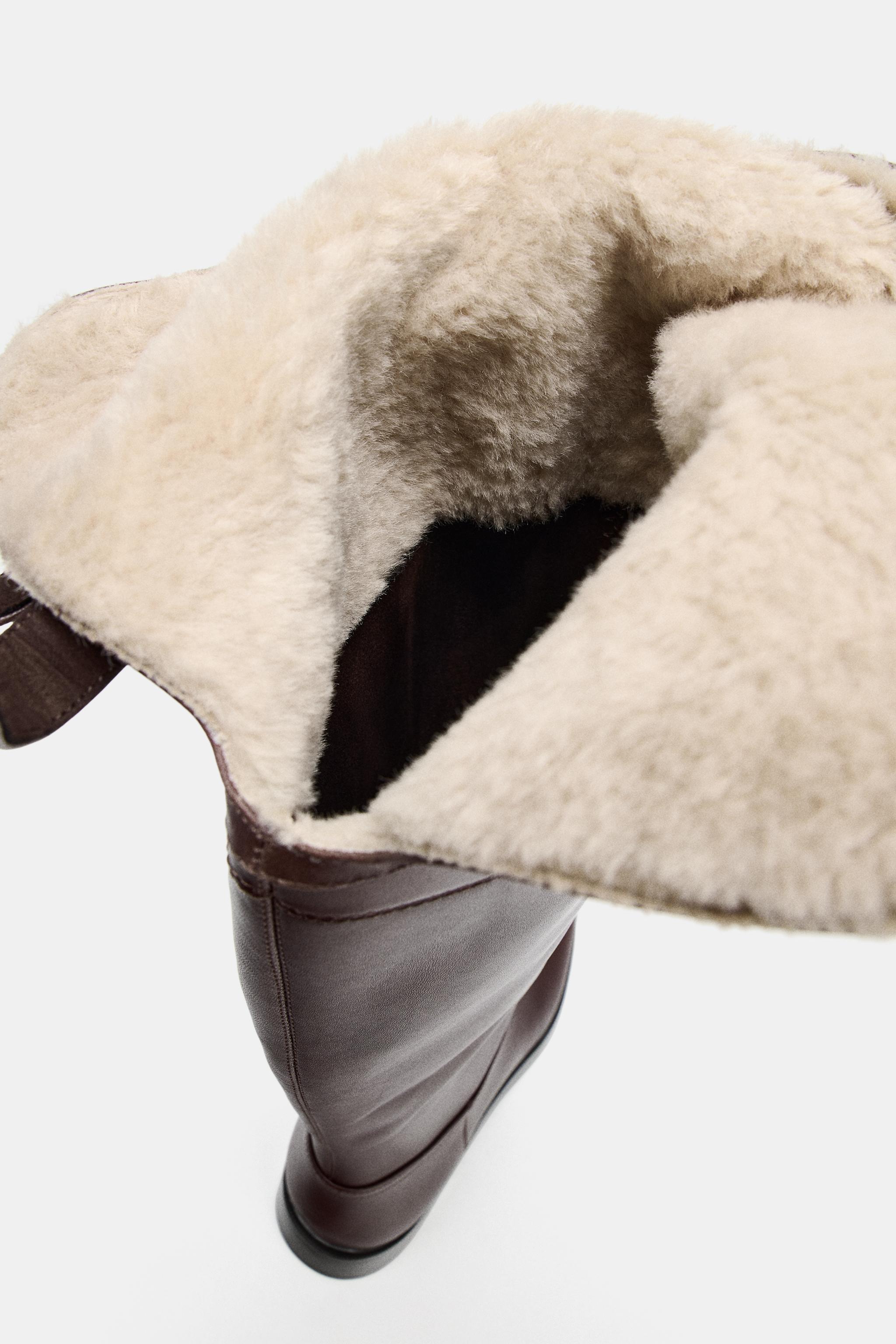 BOTTES EN CUIR DOUBLURE INTÉRIEURE