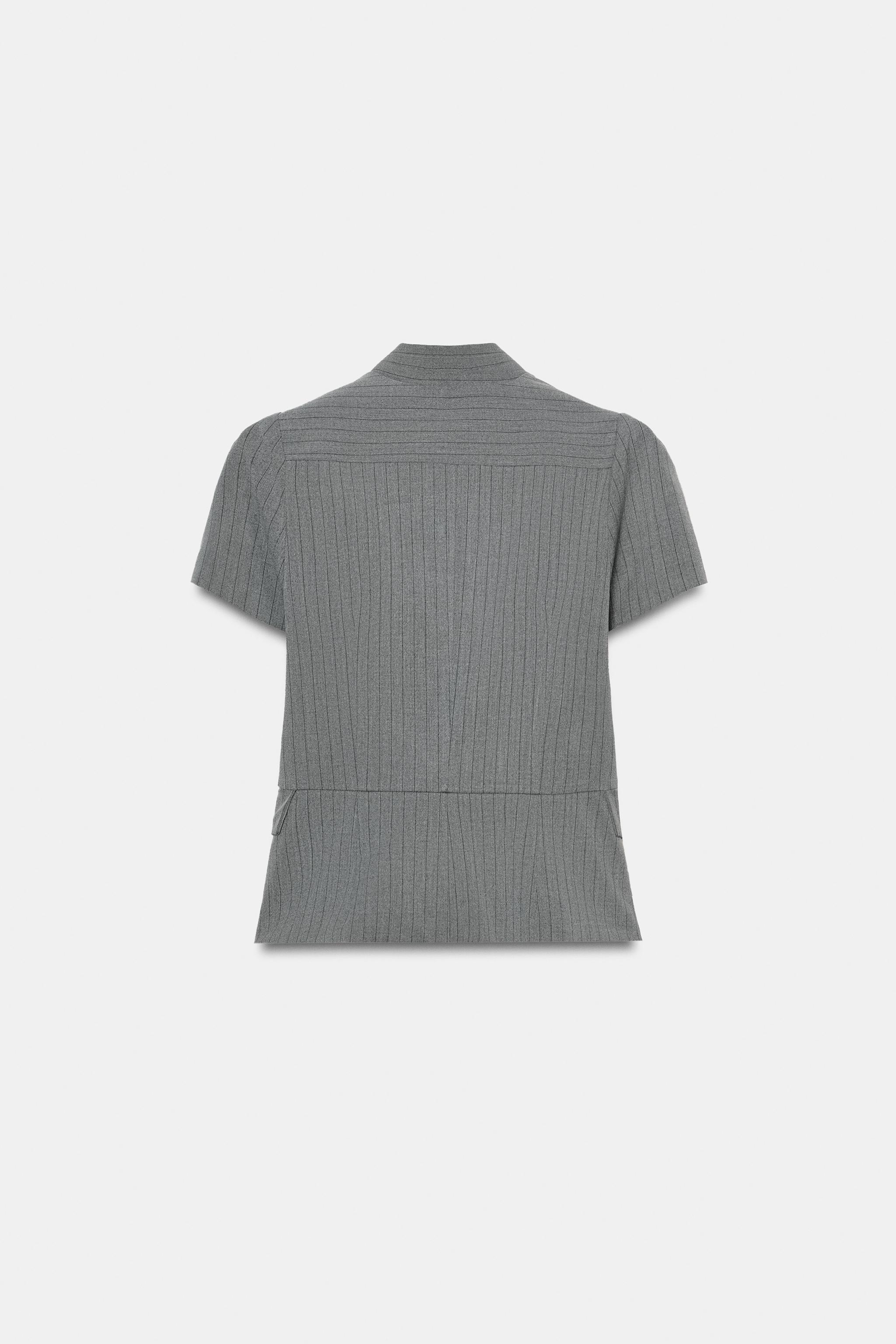 ボタン付きピンストライプトップス - チャコールグレー | ZARA Japan