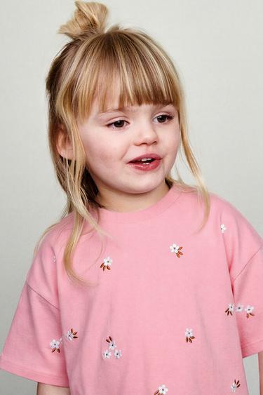 EMBROIDERED FLOWERS T-SHIRT - Coral by Zara