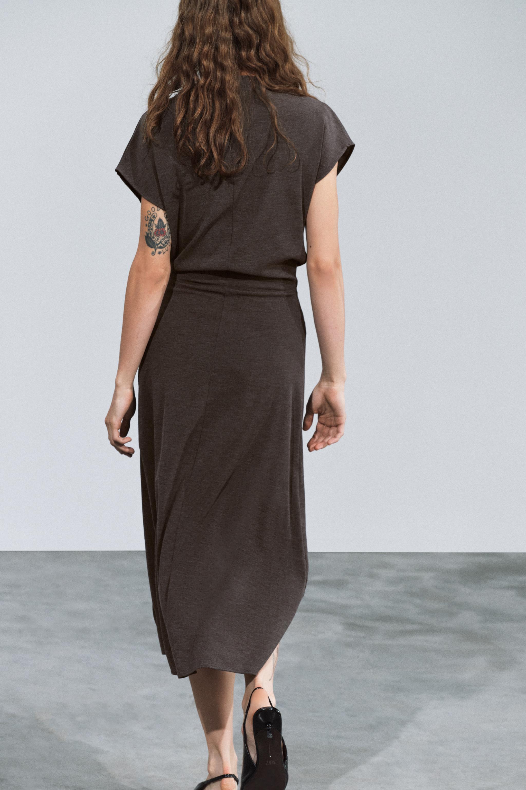 ROBE LONGUE VOLANT
