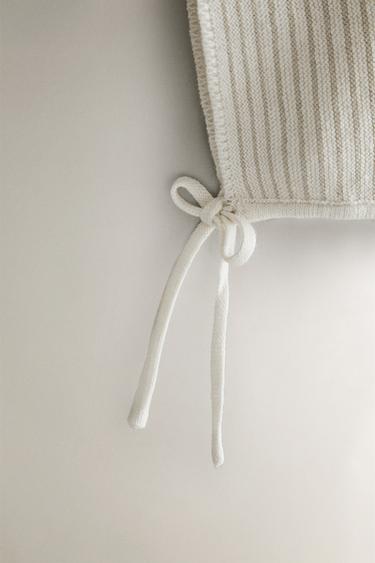 BONNET ENFANT COTON ET SOIE - Beige clair de Zara - Image 3