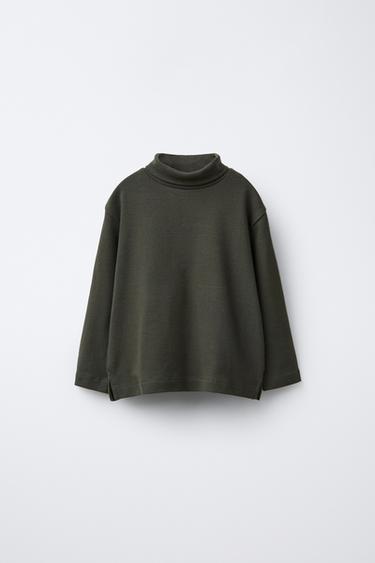 CAMISETA CUELLO VUELTO  - Verde oscuro de Zara - Imagen 0