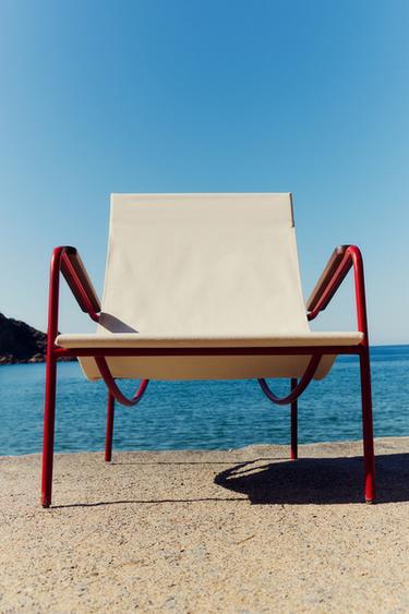 COLOURED TEXTURED METAL CHAIR - Ecru / Red by Zara