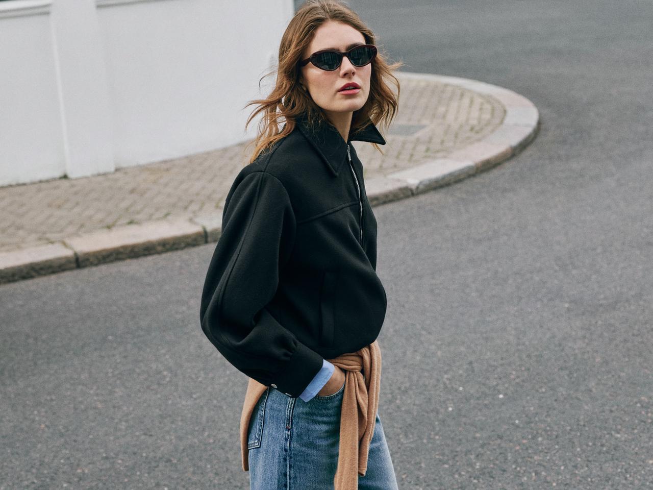 SOFT ZIP JACKET — Black