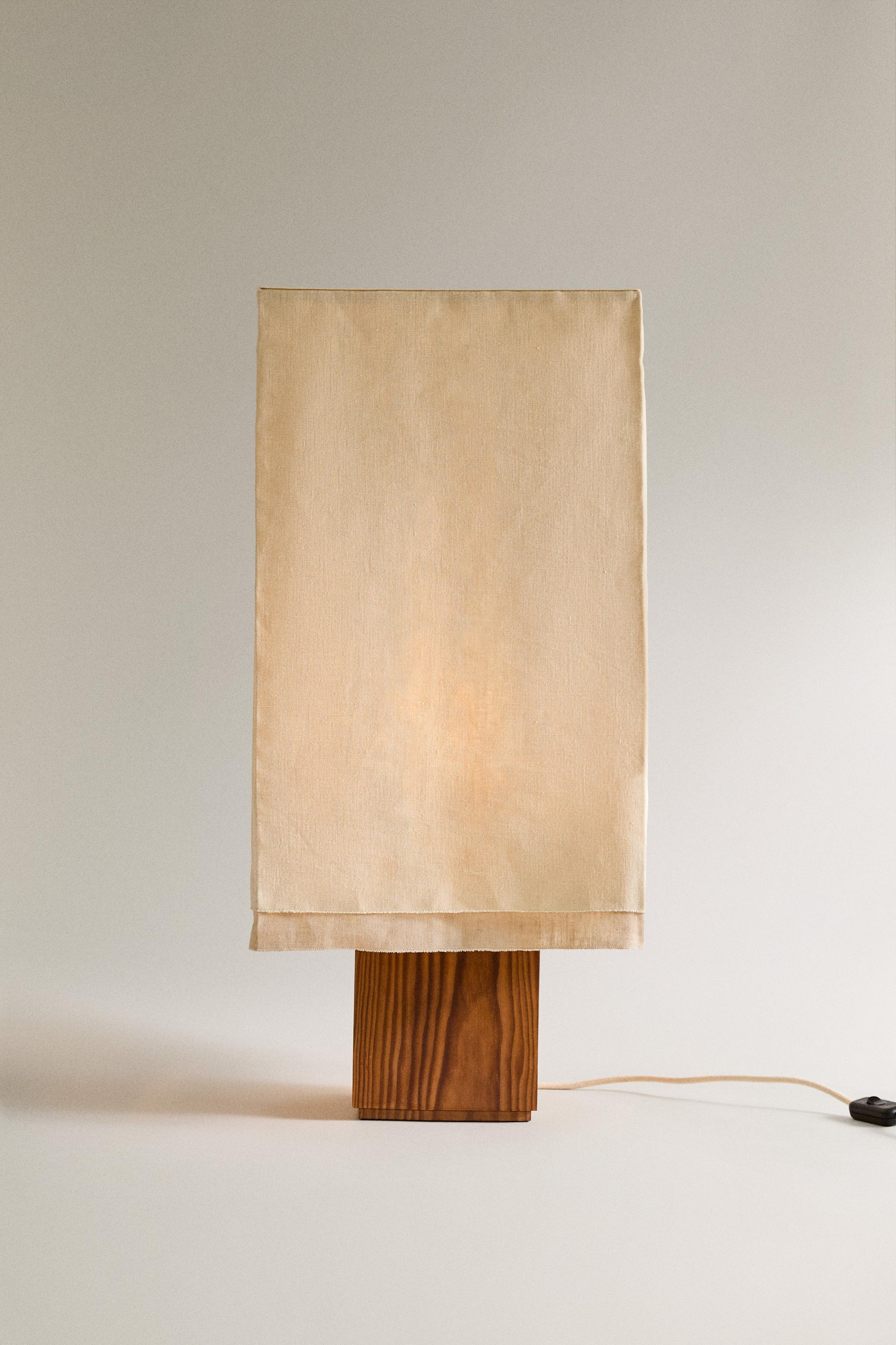LINEN TABLE LAMP — Light beige