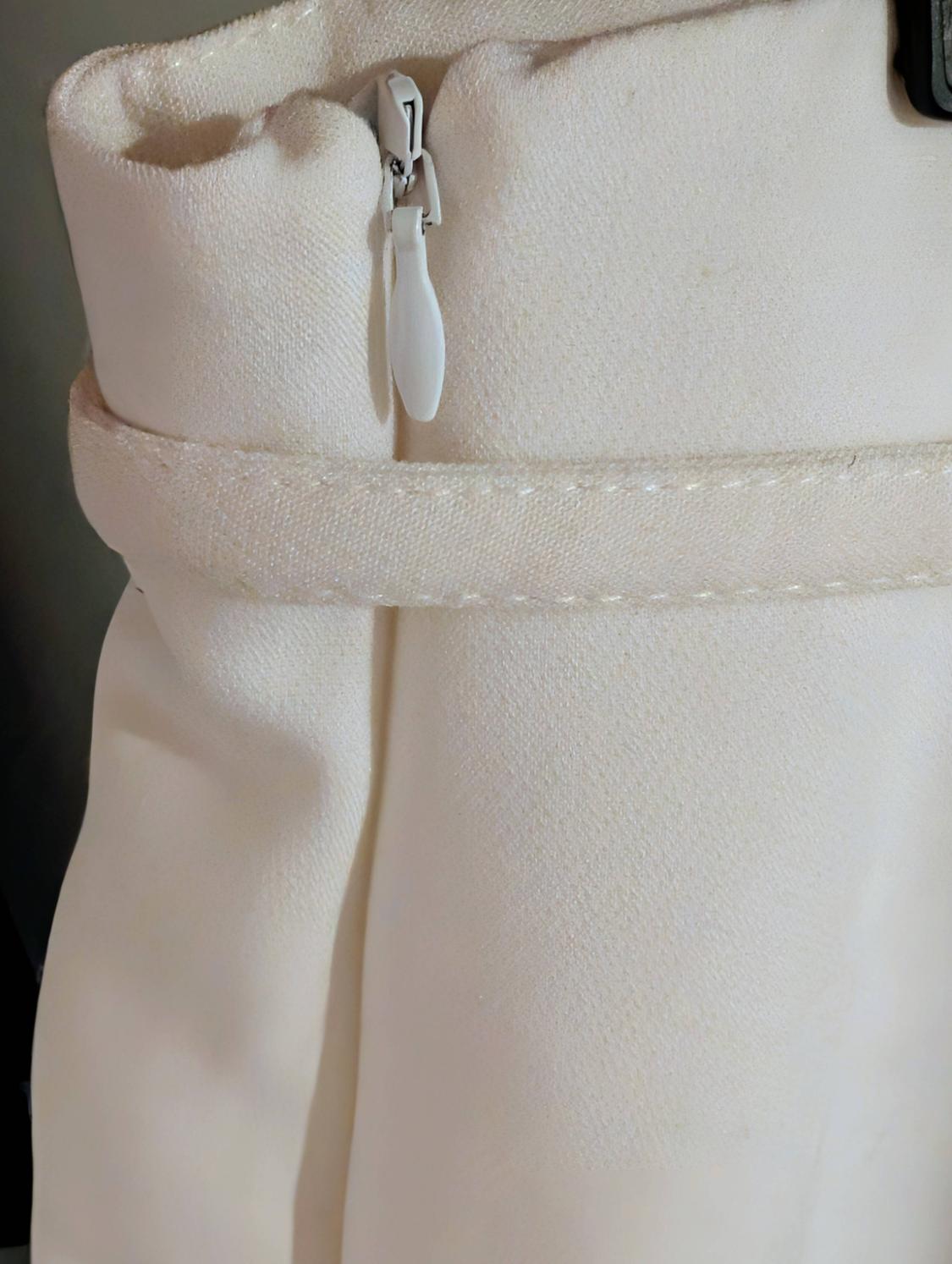 BELTED BOW SKORT - Image 4