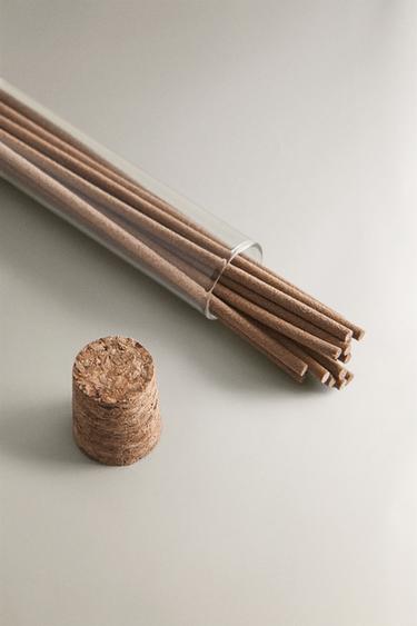 PACK OF SACRED WOODS SCENTED INCENSE STICKS (PACK OF 20) - Oyster-white by Zara - Image 3