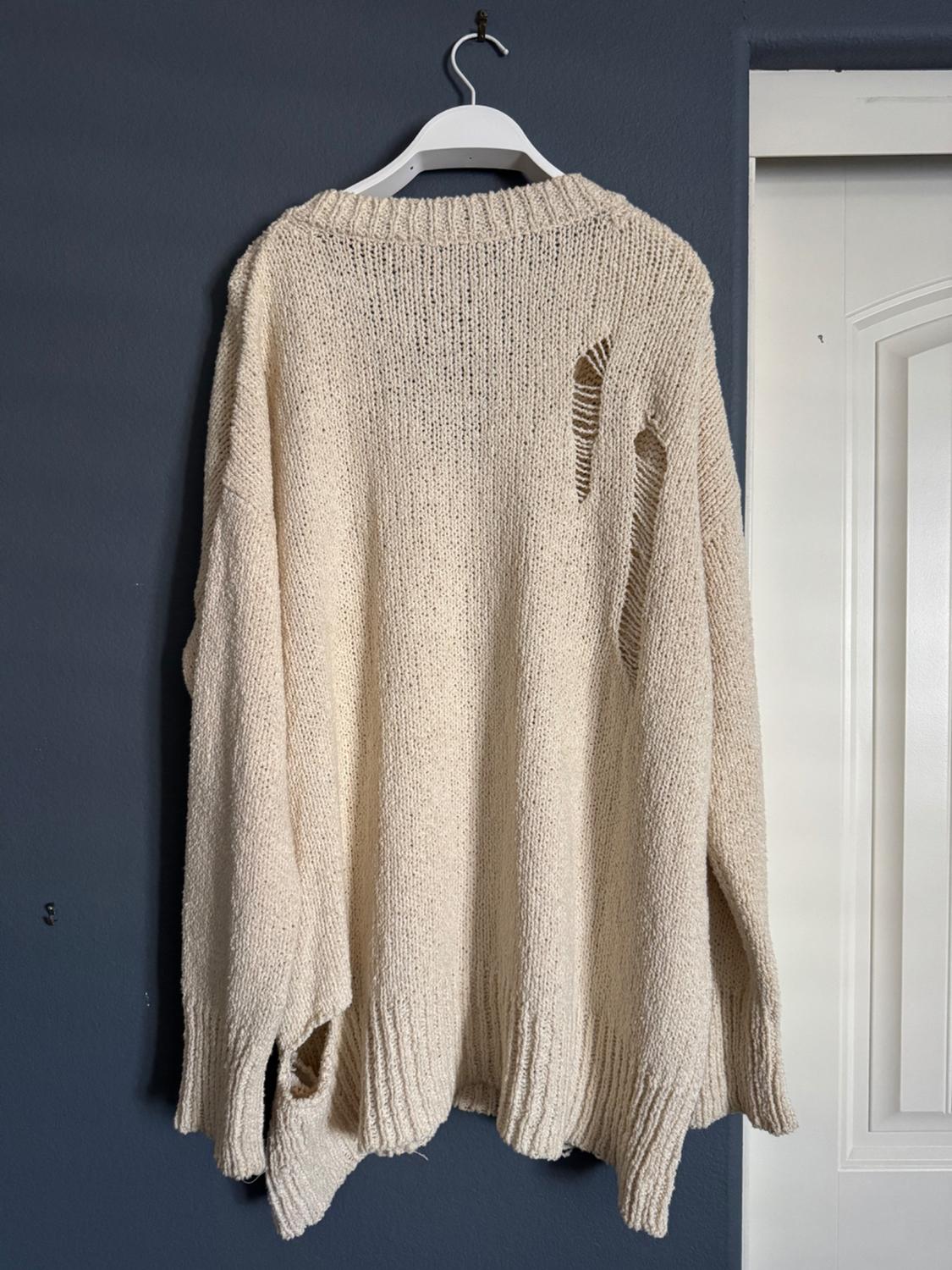 DISTRESSED SWEATER - Image 2