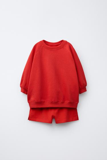 SET JOGGING HANORAC ȘI BERMUDE CASA LAWA © X ZARA KIDS - Roșu intens de la Zara