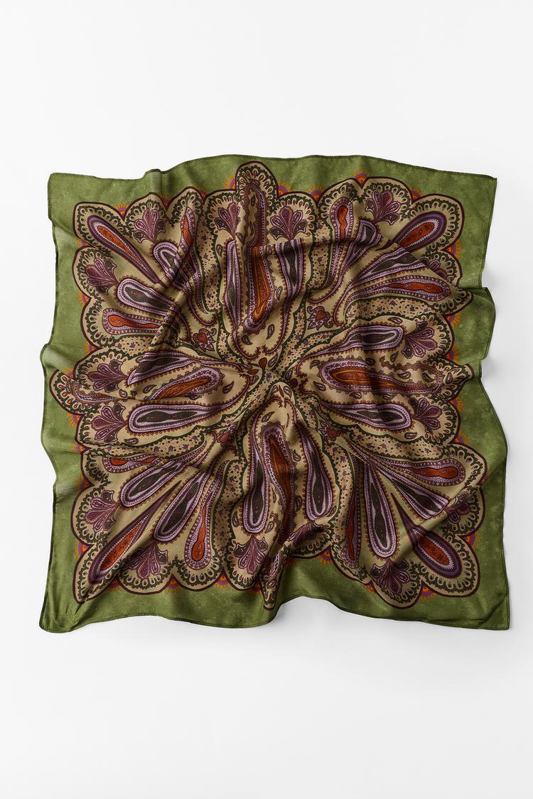 PAISLEY PRINT VISCOSE AND SILK SCARF — Green