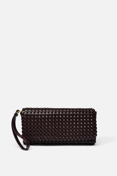 BOLSO TRENZADO - Rojo Burdeos de Zara