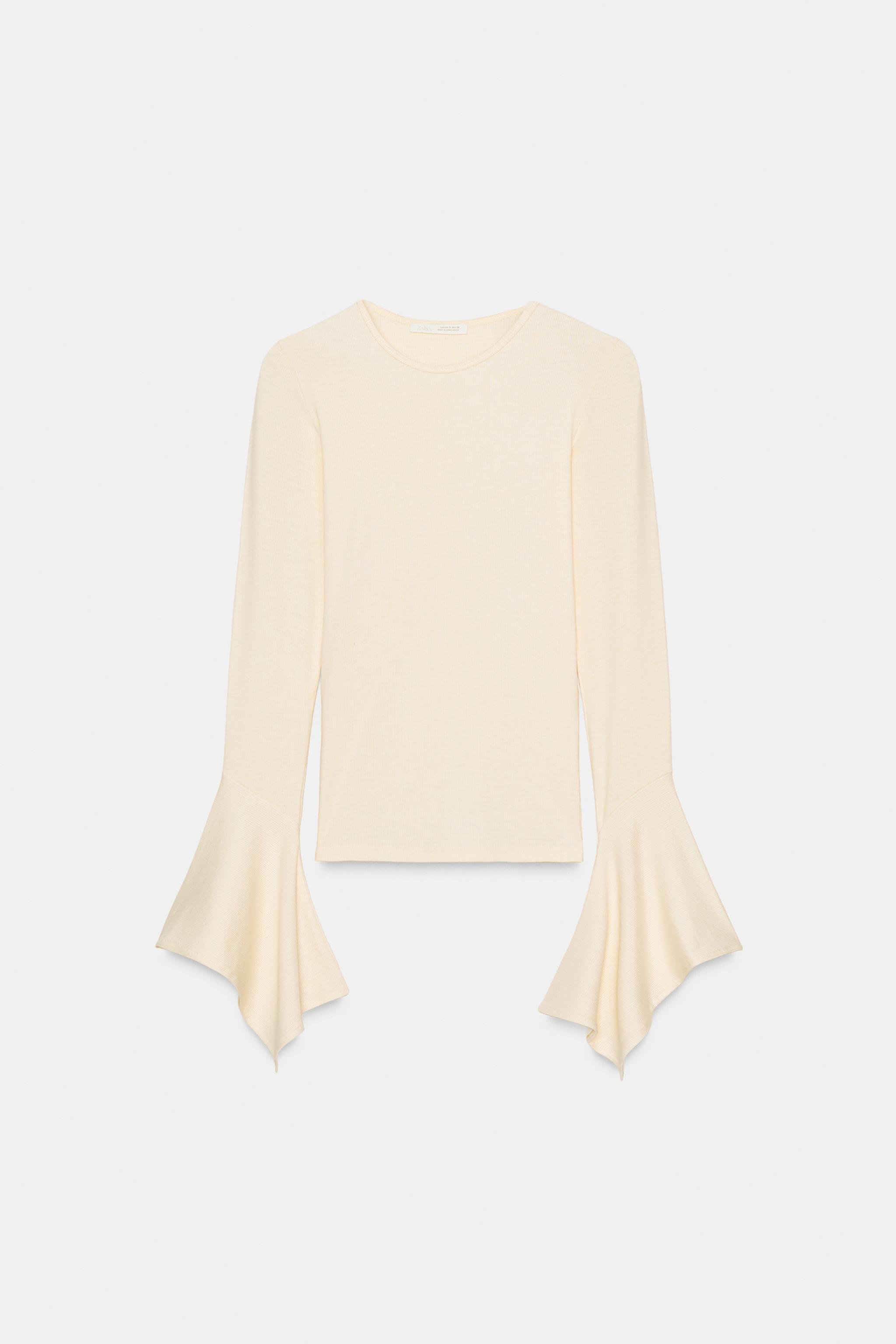 RUFFLED SLEEVE T-SHIRT