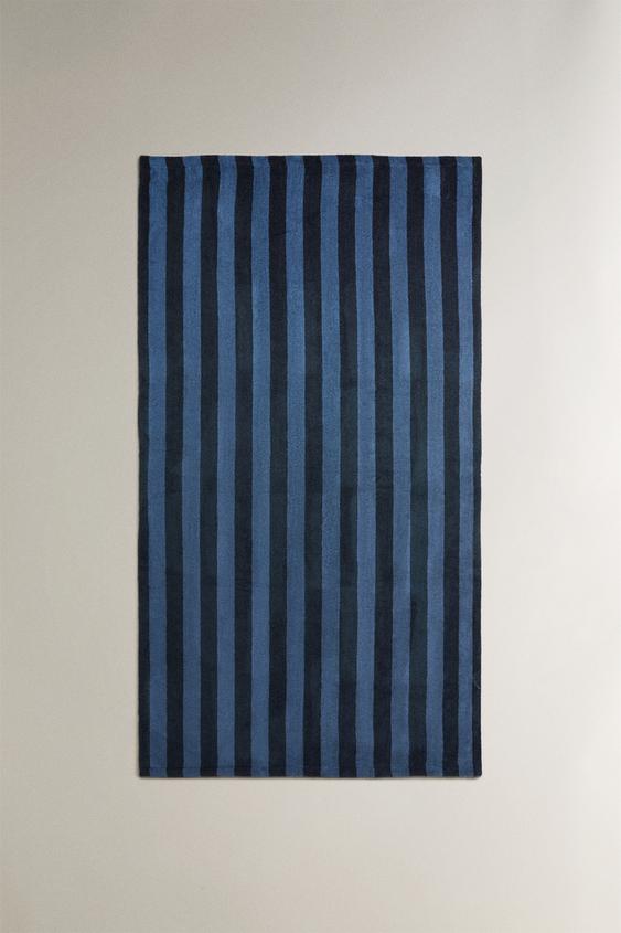 CONTRAST STRIPE BEACH TOWEL