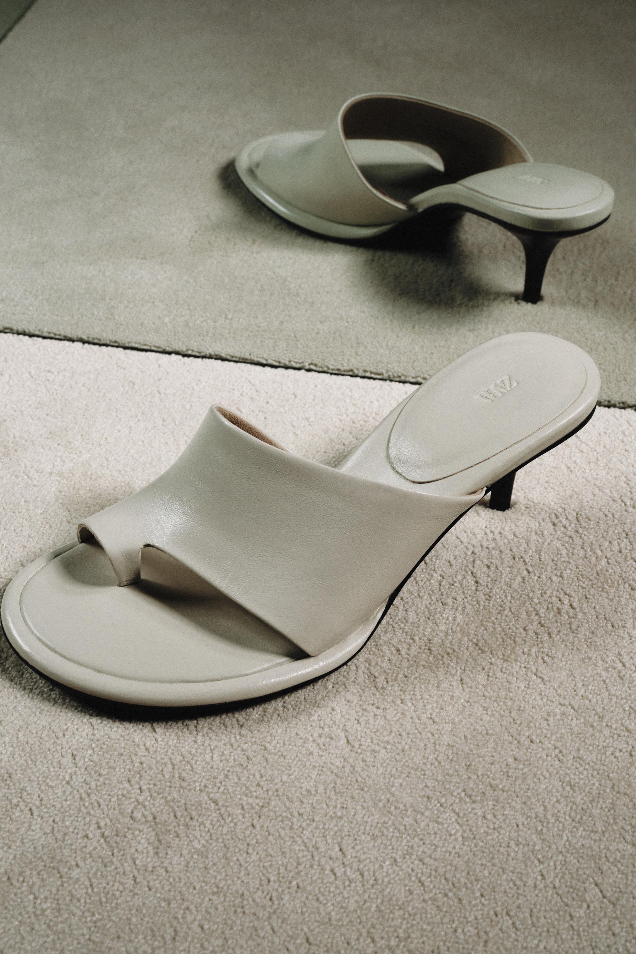 Женские сандалии Zara LIMITED EDITION LEATHER HEELED SANDALS — фото 2