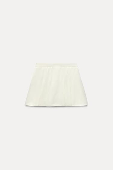 BERMUDA PLIEGUES - Crudo de Zara