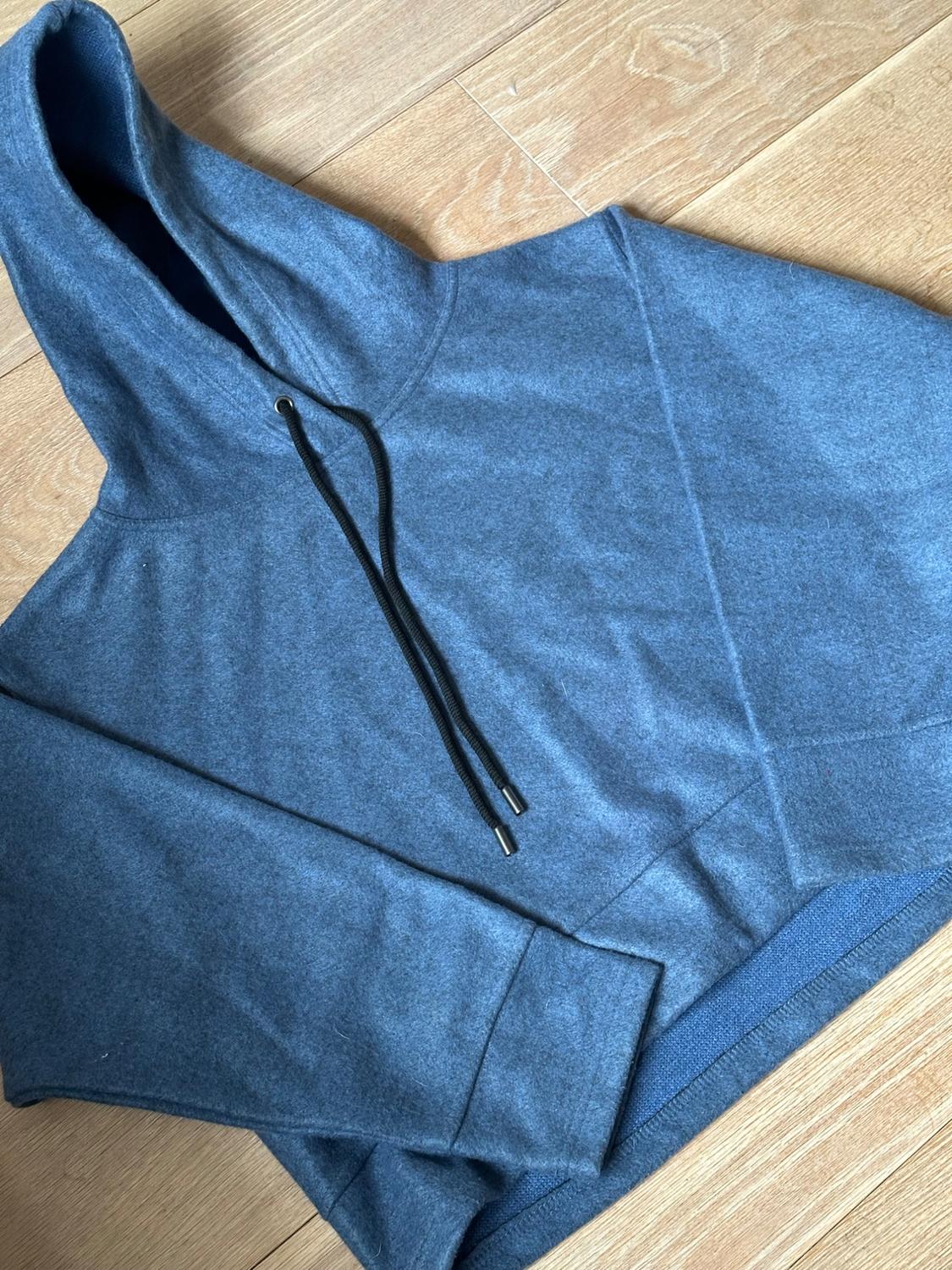 BLUE BOXY HOODIE - Image 3