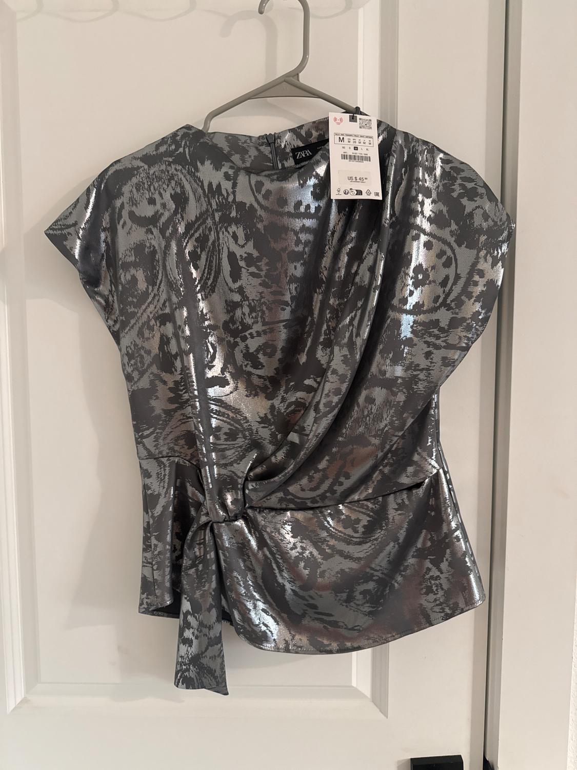 FOIL PRINTED TOP