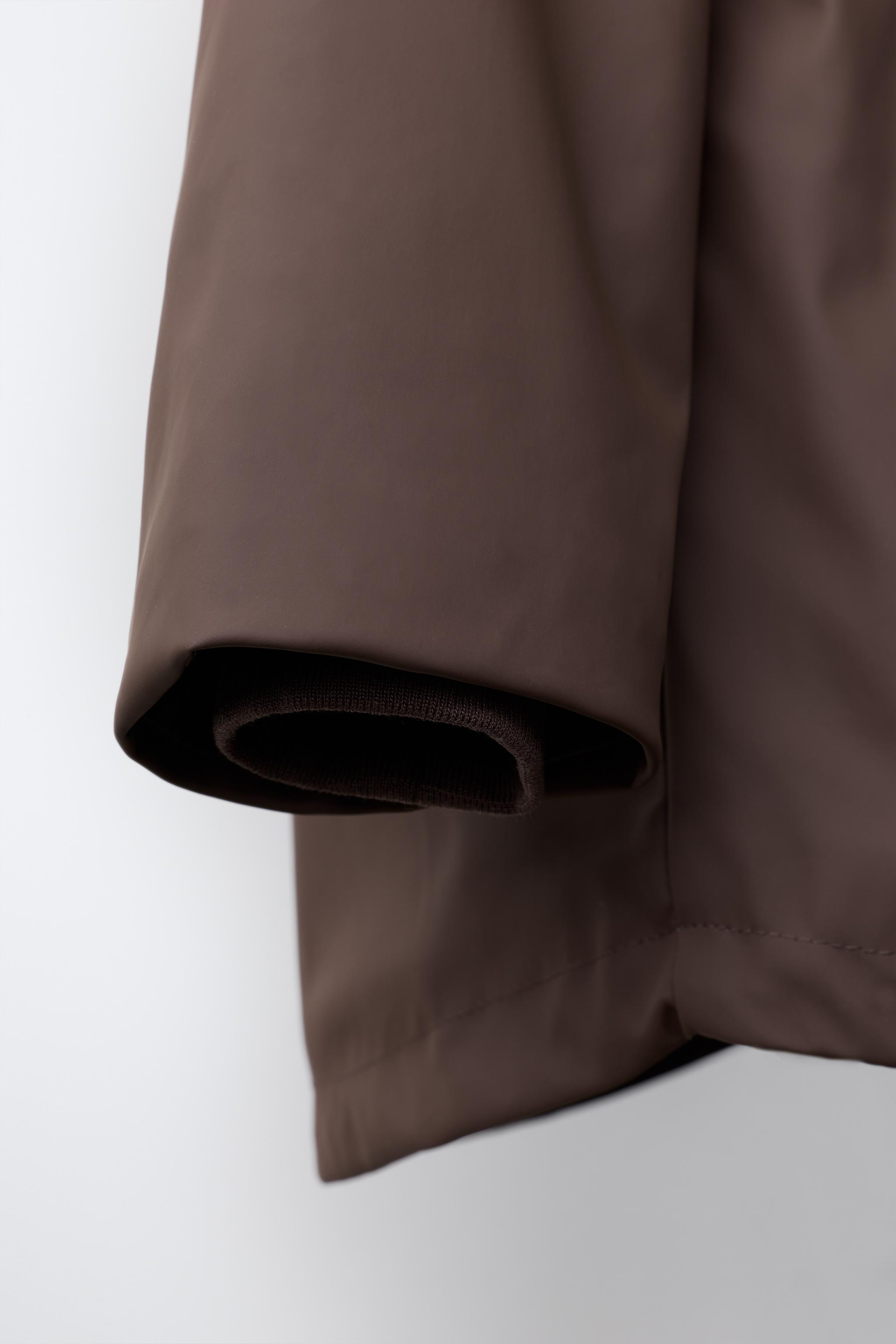 Детские куртки Zara WATER-REPELLENT RUBBERIZED FAUX-FUR LINED RAINCOAT — фото 7