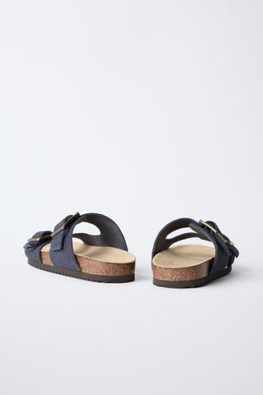 STORIEZ - SANDALES À BOUCLES EN CUIR - Bleu marine de Zara - Image 4