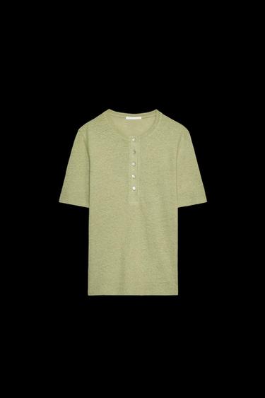 T-SHIRT MIT LEINEN UND KNÖPFEN - Grün von Zara