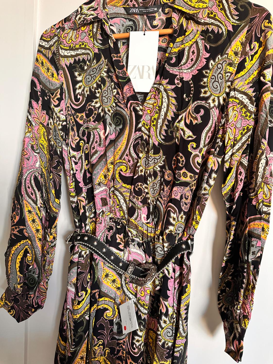 PRINTED DRESS WITH BELT - Image 6