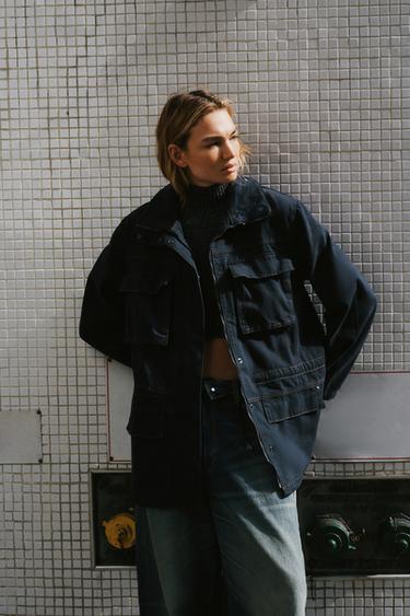 TOPSTITCHED POCKET JACKET - Azul de Zara
