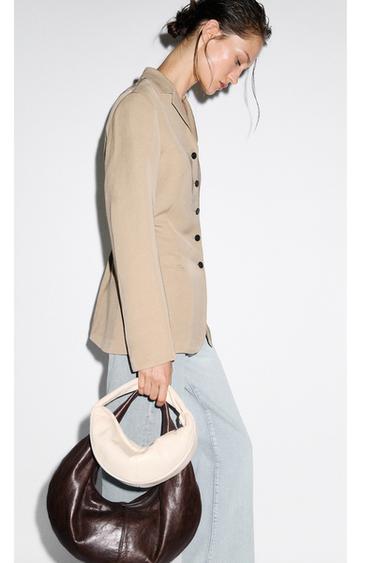 Americana fluida botones - Beige de Zara