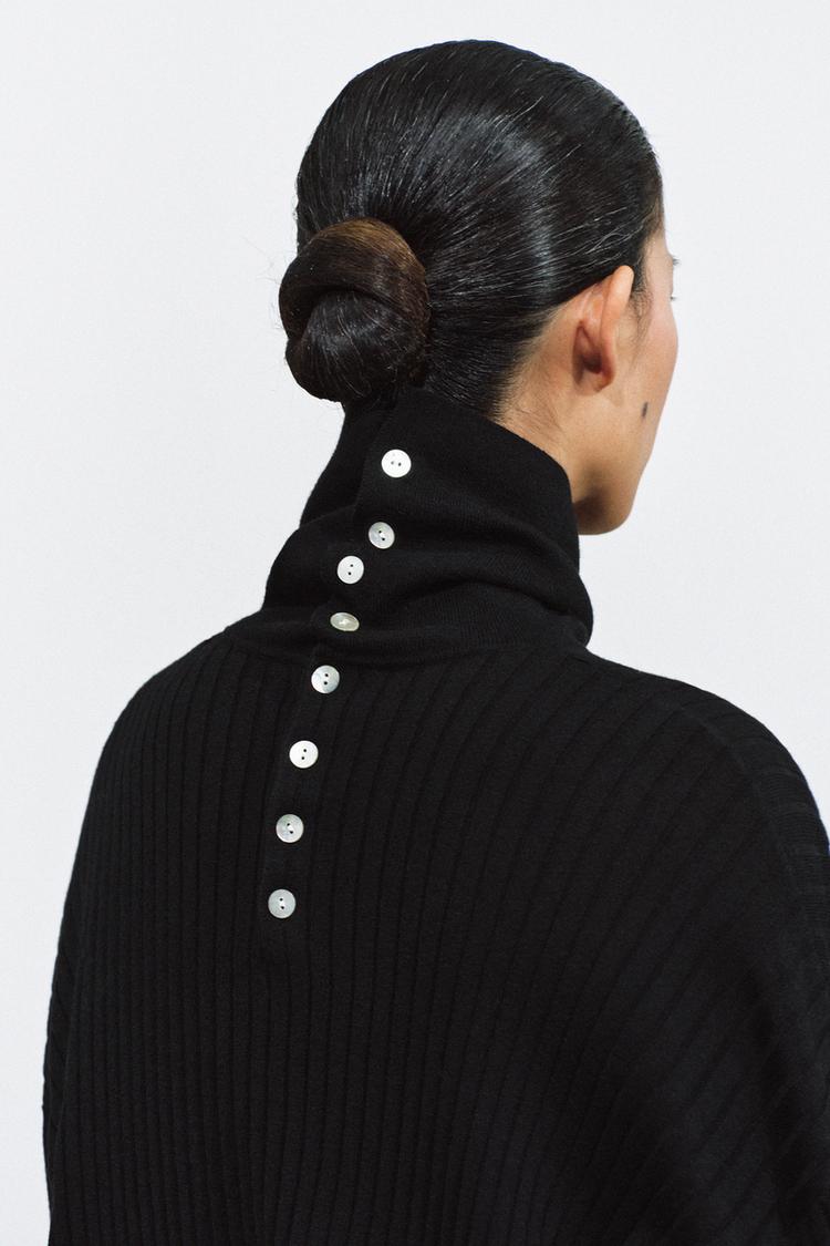 RIBBED KNIT JUMPER